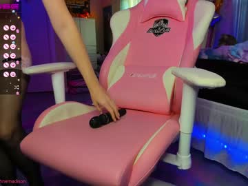 webcam girl daphnemadison live cam image #3536573