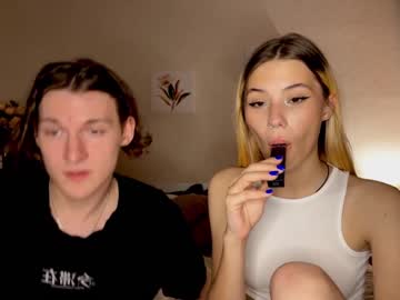 webcam couple sarah_kurt live cam image #6228454