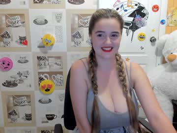 webcam girl emmika_ live cam image #3113164
