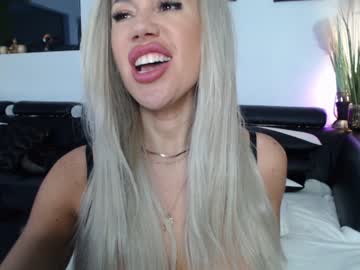 webcam girl marrylouanne live cam image #3775492