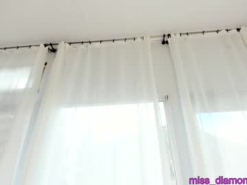 webcam girl miss_diamond__ live cam image #10651380