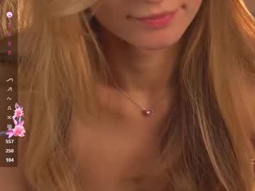 webcam girl my_little_pollly live cam image #12522813