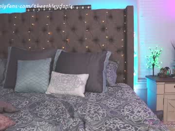 webcam girl theashleydaniels live cam image #1364371