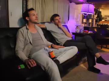 webcam man hollandhousestudios live cam image #2331545