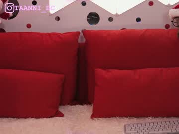 webcam girl taanni_bc live cam image #8053878