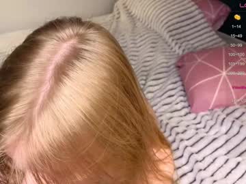 webcam girl lovely_shyy live cam image #11179201