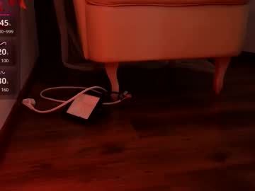 webcam girl emmilla live cam image #12967011