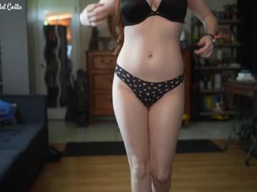 webcam girl tinatopp live cam image #2739647