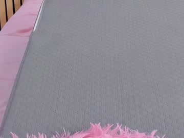 webcam girl little_effy18 live cam image #8294186