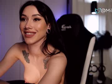 webcam girl miladenver live cam image #3894337