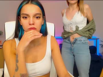 webcam couple roshelle_xxx live cam image #1089786