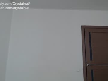 webcam girl crystal_one live cam image #2295977