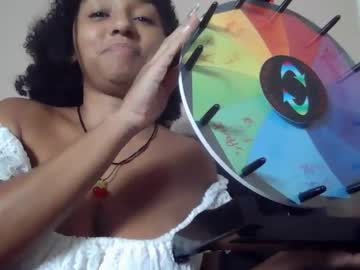 webcam girl cucurojo live cam image #10919343