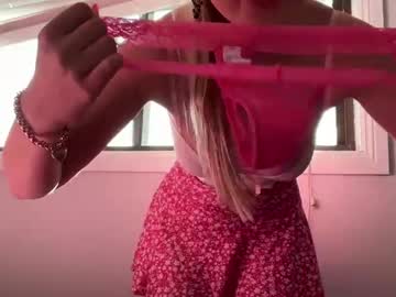 webcam girl kittengirlxo live cam image #12301107