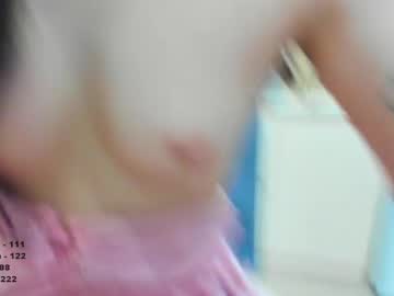 webcam girl lovehearts_girl live cam image #12651080
