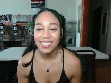 webcam girl goddesstinaruiz live cam image #9721825