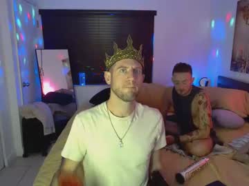 webcam man zreeves305 live cam image #7052228