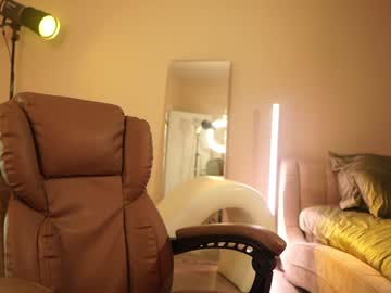webcam girl _meganmeow_ live cam image #10736034