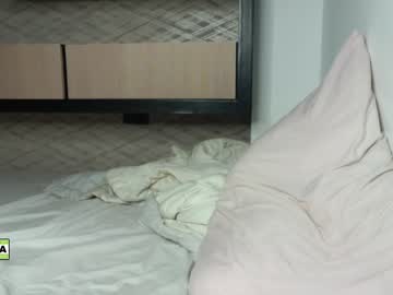 webcam girl latinella live cam image #8403182