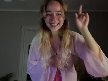 webcam girl kristyspiritedaway live cam image #6675420