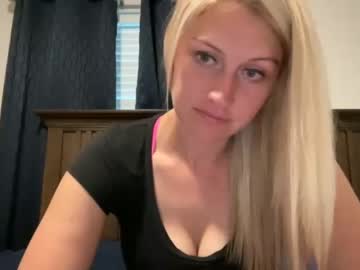 webcam girl smexxii93 live cam image #5843851