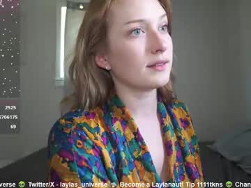 webcam girl laylas_universe live cam image #12522718
