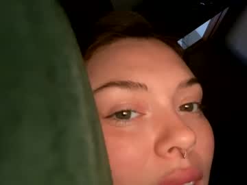 webcam girl emersoncane live cam image #9123945