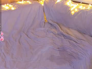 webcam girl moiraashmore live cam image #11160510