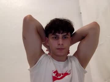 webcam man prettyhungboy live cam image #11593622