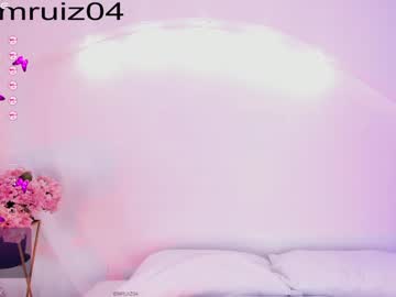webcam girl emilylittle live cam image #9841446