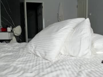 webcam girl asiangirlandwhiteguy live cam image #7415627