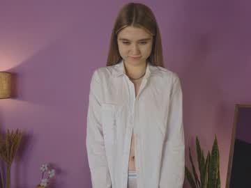 webcam girl alisia_spinnet live cam image #7848086