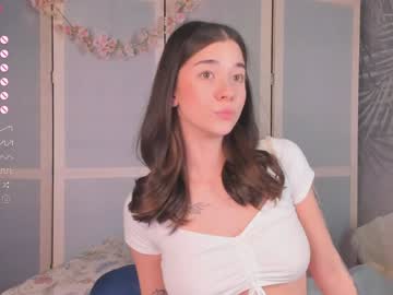 webcam girl flirtykitty_ live cam image #10696344
