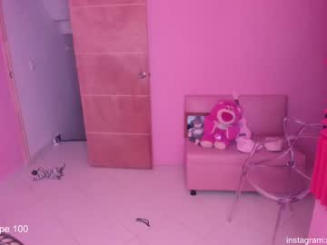 webcam girl sabrina_geek live cam image #8335232