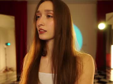 webcam girl _meganmeow_ live cam image #12353777