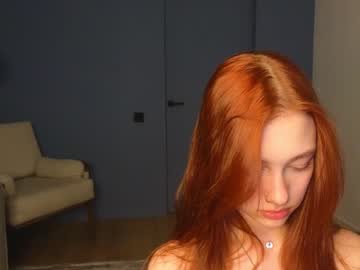 webcam girl shirleywhitney live cam image #8822205
