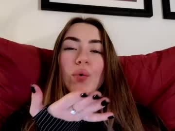 webcam girl strawberryjamx live cam image #7755364