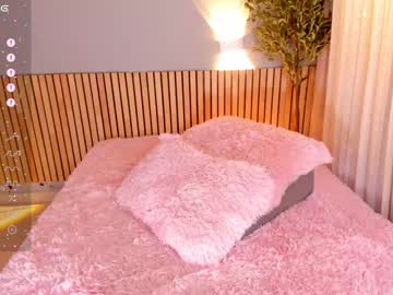 webcam girl little_effy18 live cam image #9524084