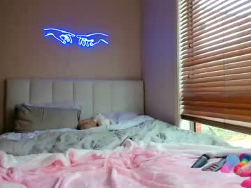 webcam girl dixiethepixie live cam image #3919537