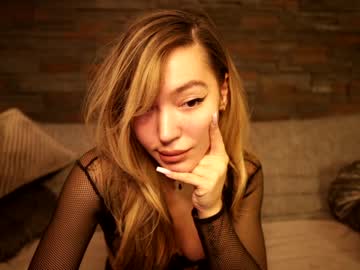 webcam girl fantasystudiox live cam image #4959555
