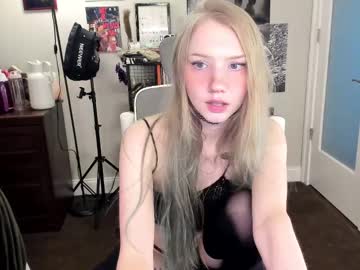 webcam girl eve003300 live cam image #10896120