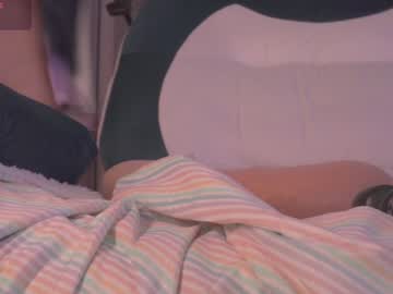 webcam girl soficb live cam image #12813756
