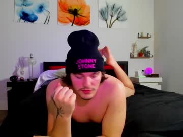 webcam man thejohnnystone live cam image #5800388
