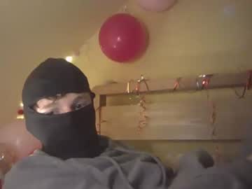 webcam man hugobeats5 live cam image #8427460