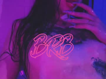 webcam girl maaarynip live cam image #3562598