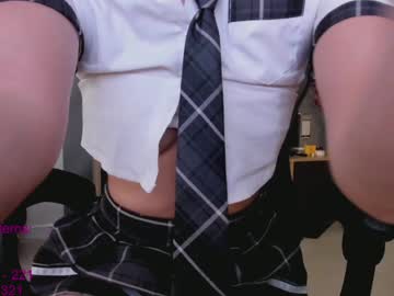 webcam girl lindamei live cam image #11725295
