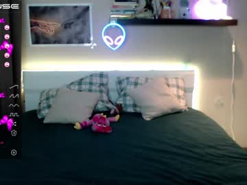 webcam girl marie_blue1 live cam image #2702812