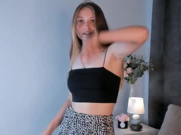 webcam girl _green_green_ live cam image #9945352
