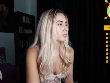 webcam girl laurabae_ live cam image #572270