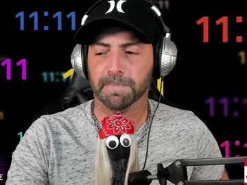 webcam man whaaaaaaaat live cam image #1269125